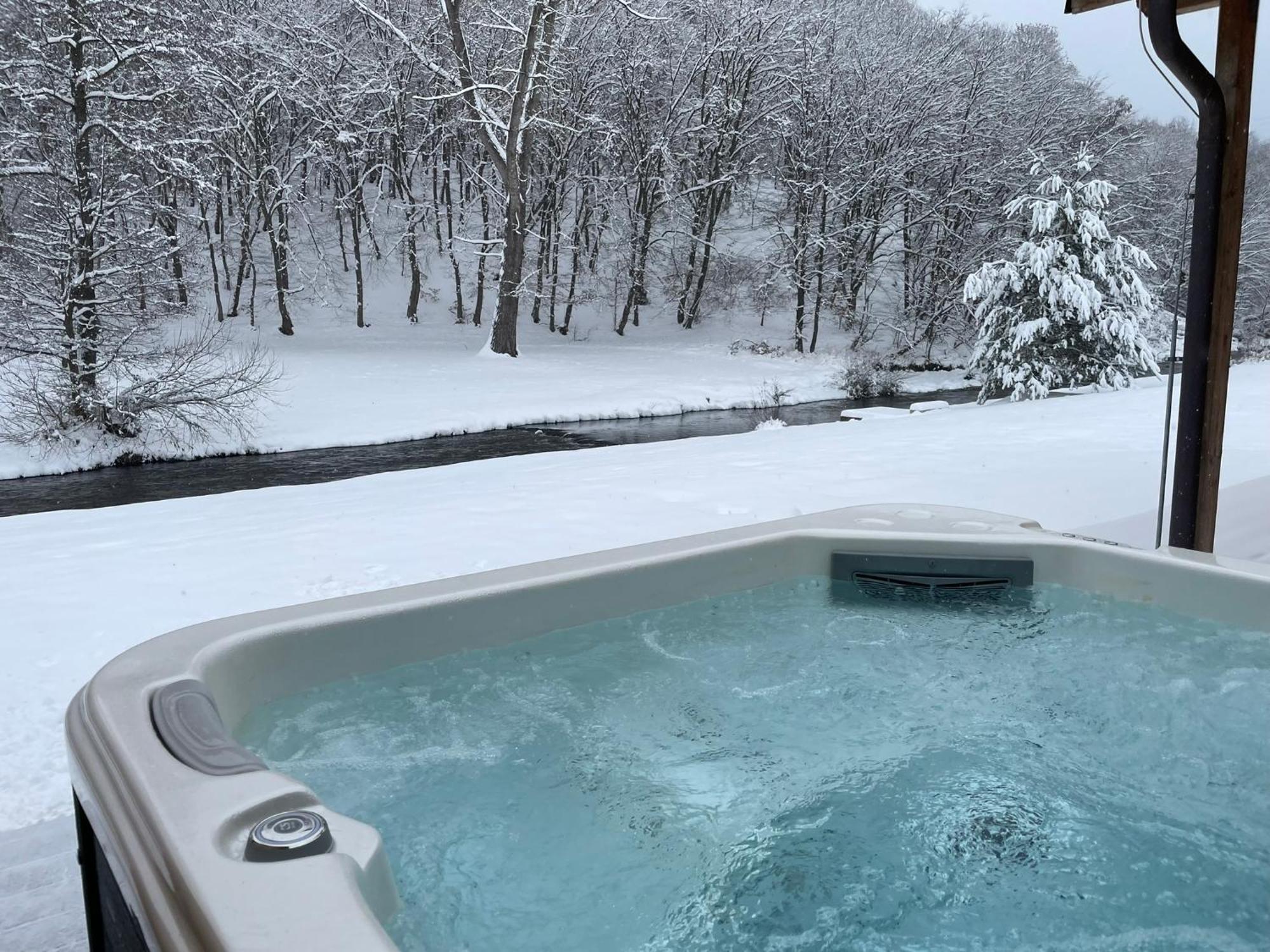 River Wellness Jince Экстерьер фото
